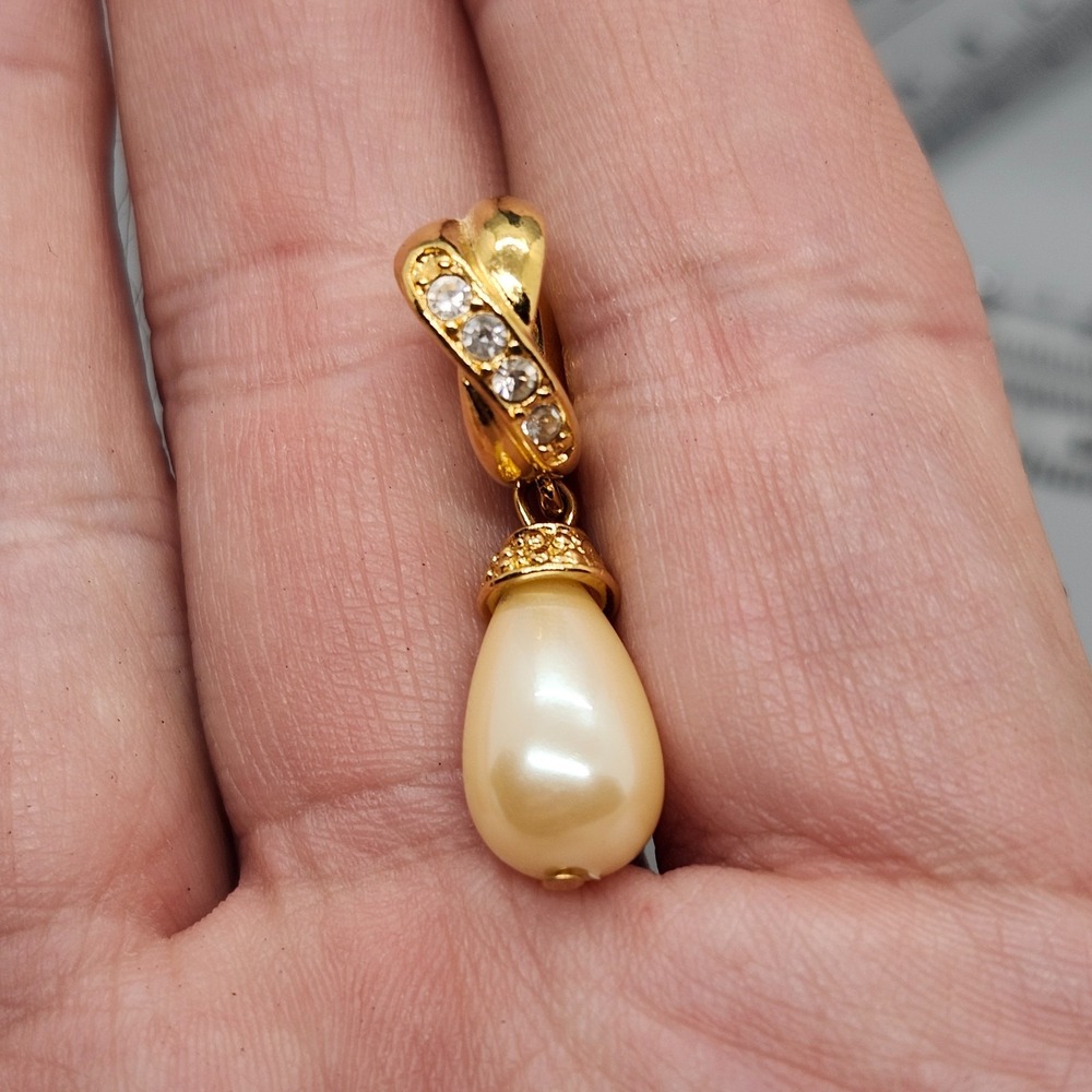 Vintage Faux Pearl Rhinestone Pearl Enhancer  Pendant Gold Tone 1.5"